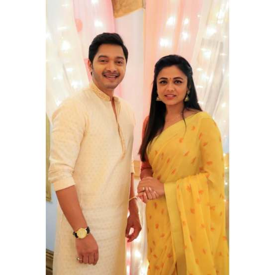 अभिनेता श्रेयस तळपदे व अभिनेत्री प्रार्थना बेहेरे यांची प्रमुख भूमिका असलेल्या या मालिकेने प्रेक्षकांच्या मनावर अधिराज्य गाजवलं.