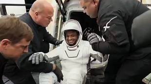 Loksatta editorial Axiom 4 Mission Group Captain Shubanshu Shukla returns to Earth after successfully completing ISS mission
