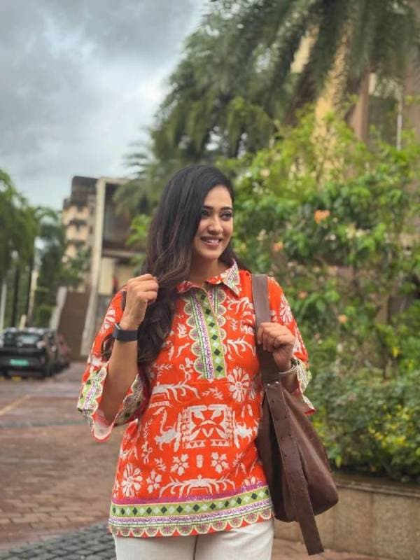 shweta tiwari enjoy monsoon Where does She live networth