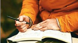 लोक-लोलक : पापण्यांच्या पडद्याआड चाललेला सिनेमा