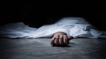chandrapur One dead another three injured by electrocution while putting up MLA birthday placard on friday