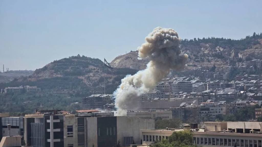 Israel and Syria reach ceasefire deal