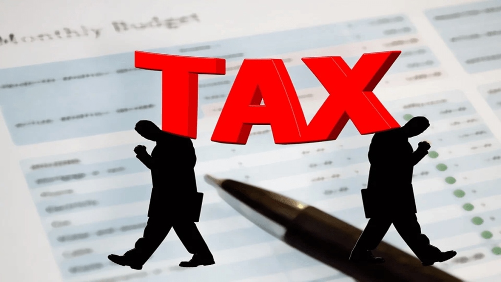 tobacco tax evasion, gutkha tax fraud, cigarette black market India, pan masala regulations, tobacco product compliance, DGGAI tobacco cases, CGST tobacco tax,