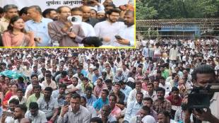 uddhav thackeray at teachers protest azad maidan