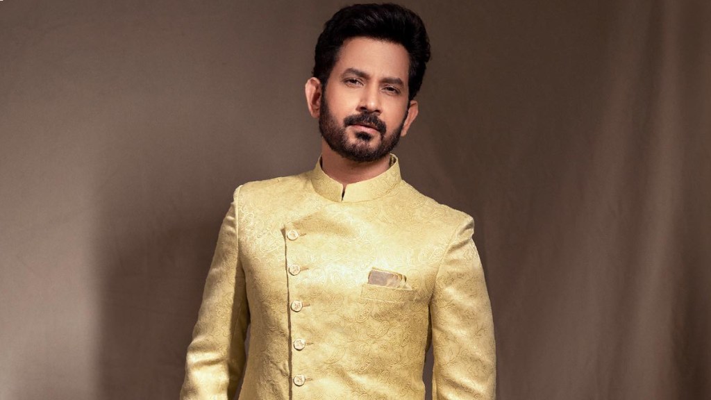 umesh kamat express happiness over marathi movie doing well box office