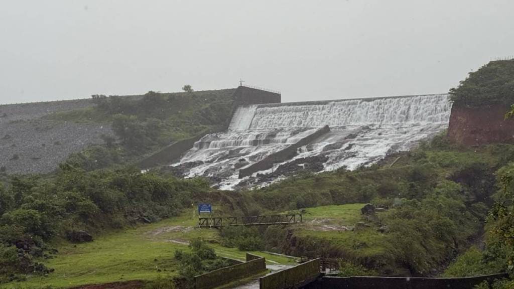 Konkan average rainfall satisfactory water storage Konkan dams