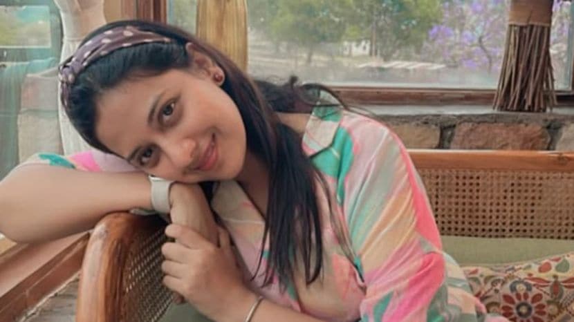 tejashri pradhan