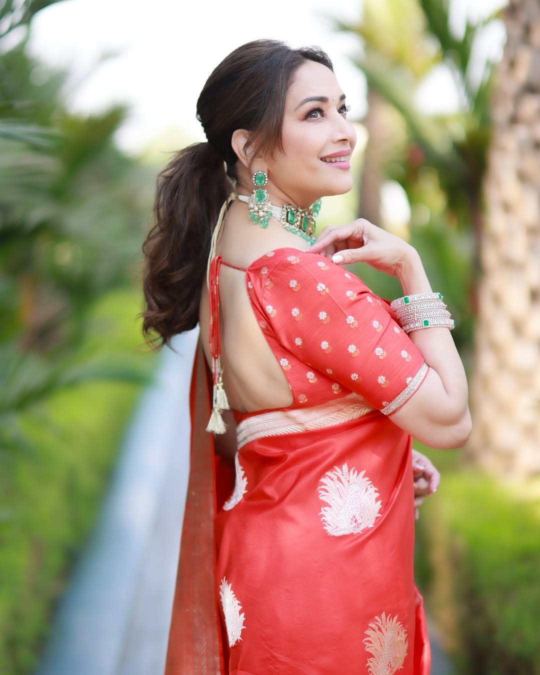Madhuri Dixit Pink Saree Photoshoot