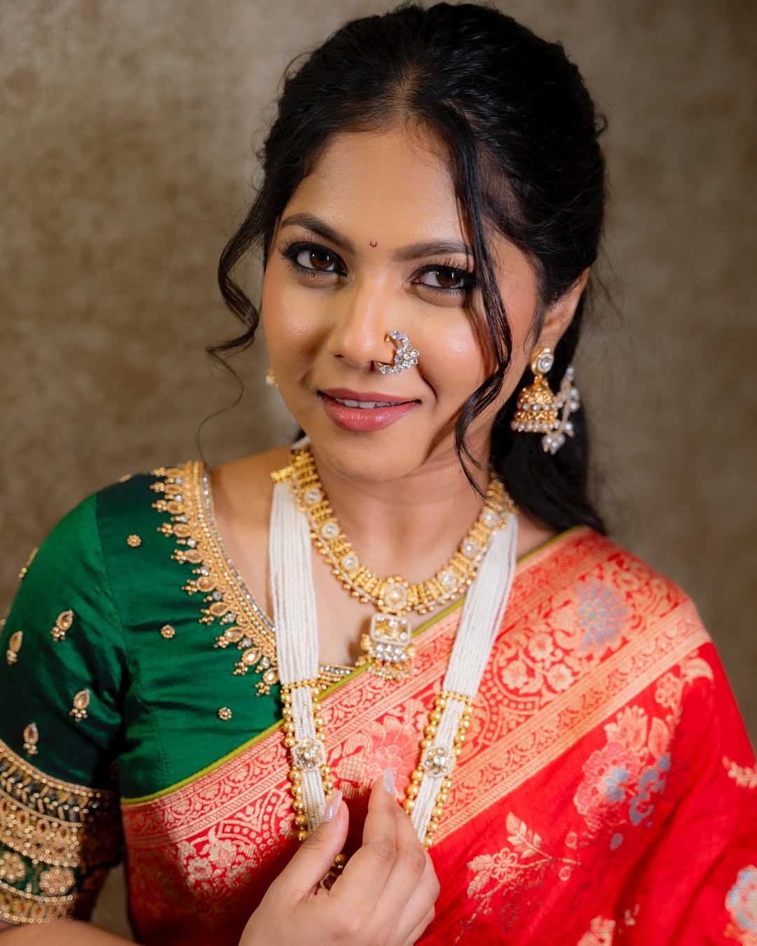 Marathi serial kamali fame actress vijaya babar