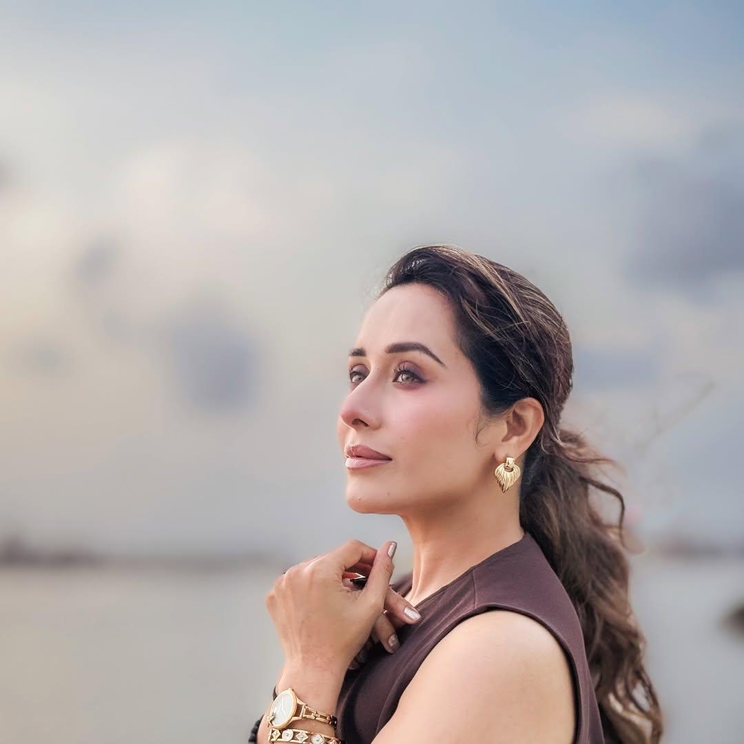 Tejaswini Lonari Photoshoot