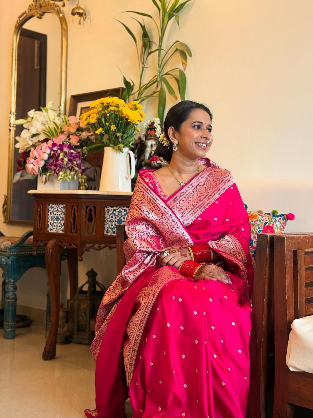 shreya bugade pink saree traditonal photoshoot