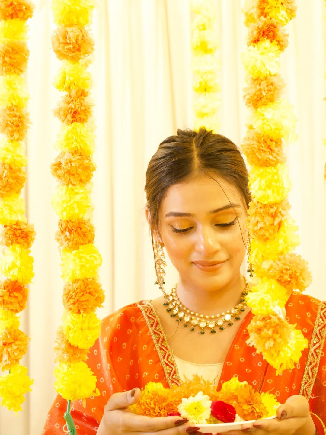 rj mahvash traditional look