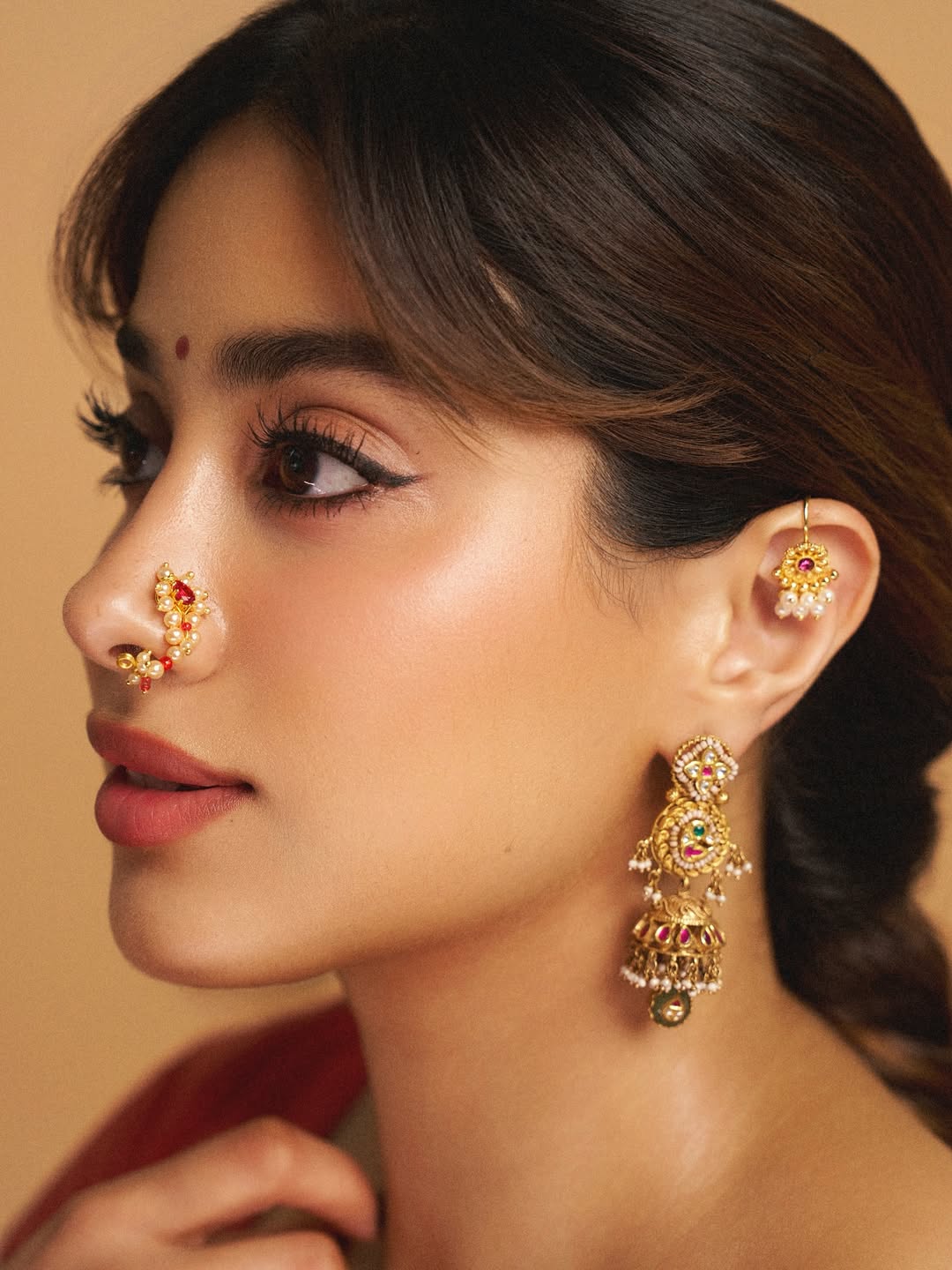 janhvi kapoor traditional look