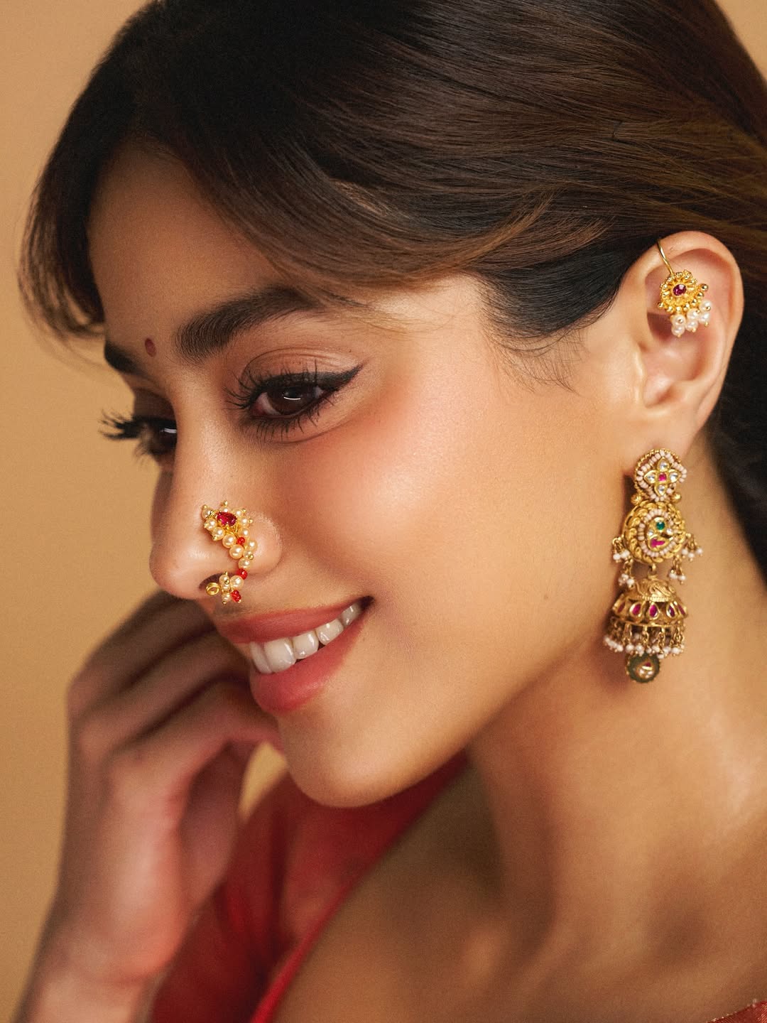 janhvi kapoor traditional look