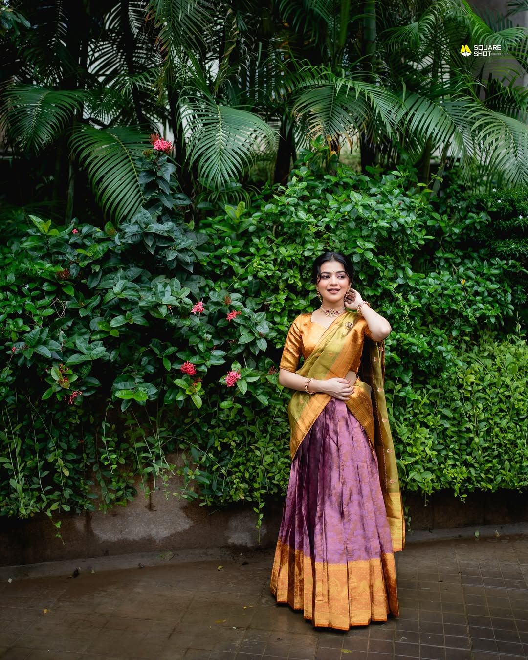 Actress Krutika Deo Star Pravah Ganeshotsav 2025