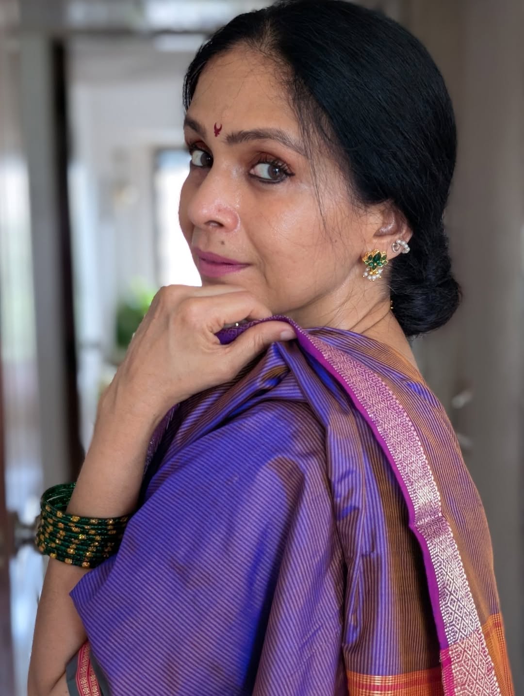 Aishwarya Narkar Black Narayan Peth Saree