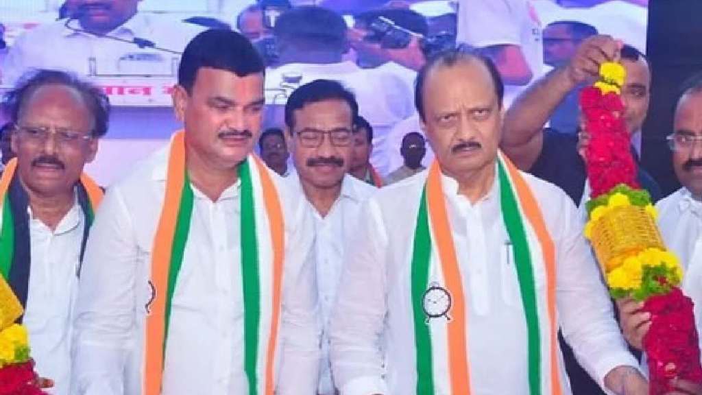 Ajit Pawar on Dattatray Bharne (1)