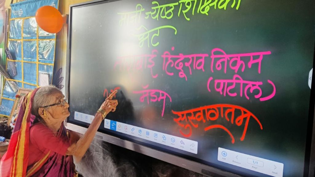 An 80-year-old retired teacher in Satara inspires students by taking a class using an interactive board