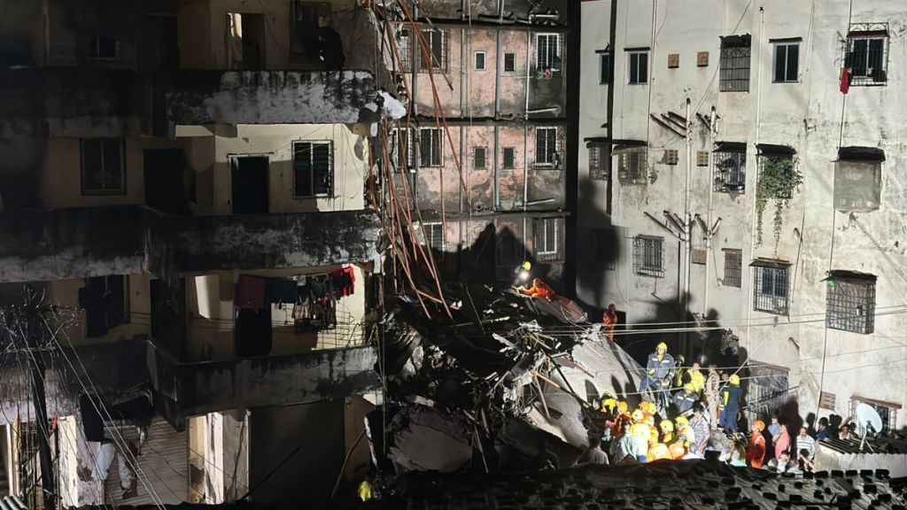 Part of Ramai Apartment collapses in Virar trapping 15-20 people under debris