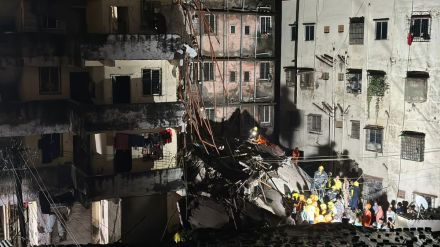 Part of Ramai Apartment collapses in Virar trapping 15-20 people under debris