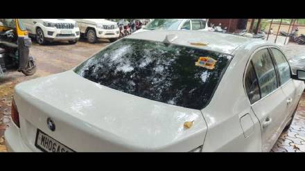 Drug smuggling by putting stickers with Thane Municipal Corporation logo