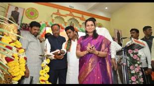 Chandrashekhar Bawankule at the concluding ceremony of the district level revenue week
