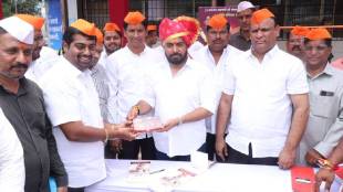 Collection of donations for the construction of the statue of Ichalkaranjit Sambhaji Maharaj has begun