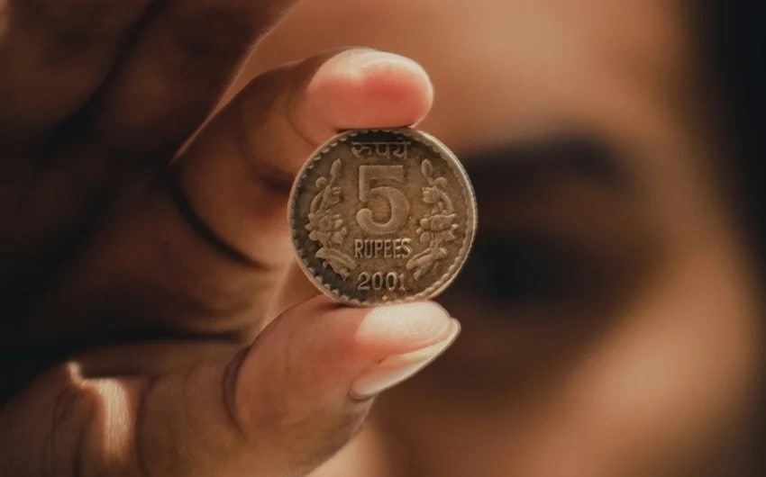 why does india still mint one rupee coin despite high production cost