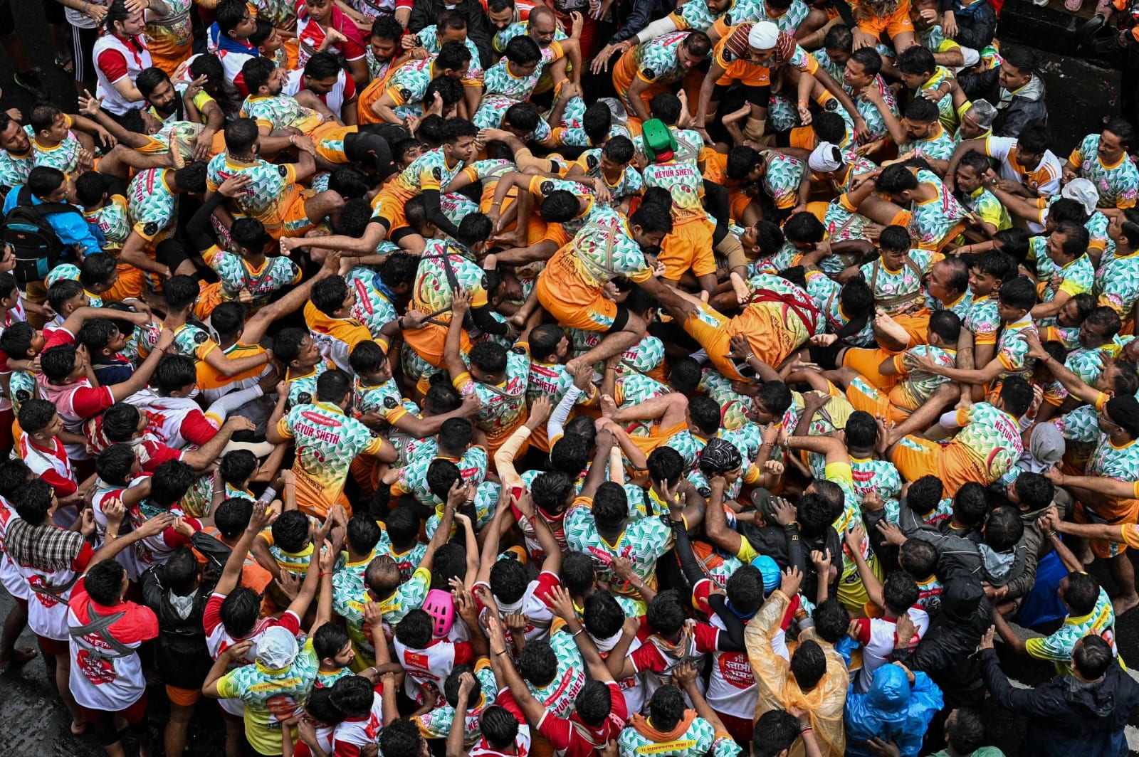 Dahi Handi celebrations 2025, govinda Pathak photos, Mumbai 