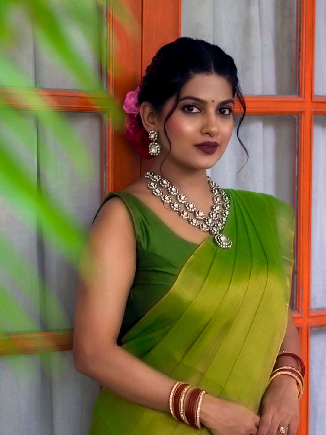 Dhanshri kadgaonkar green tissue silk saree traditional look photoshoot