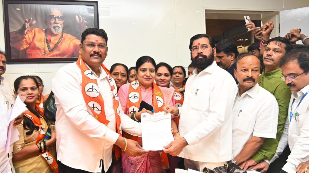 Eknath Shinde targets Thackeray  brothers alliance on BEST election results loses all seats