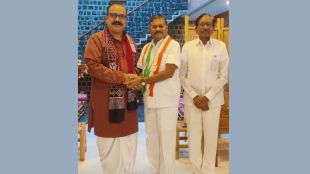 Former minister Padmakar Valvi returns to Congress after brief stints in BJP and Bharat Adivasi Party