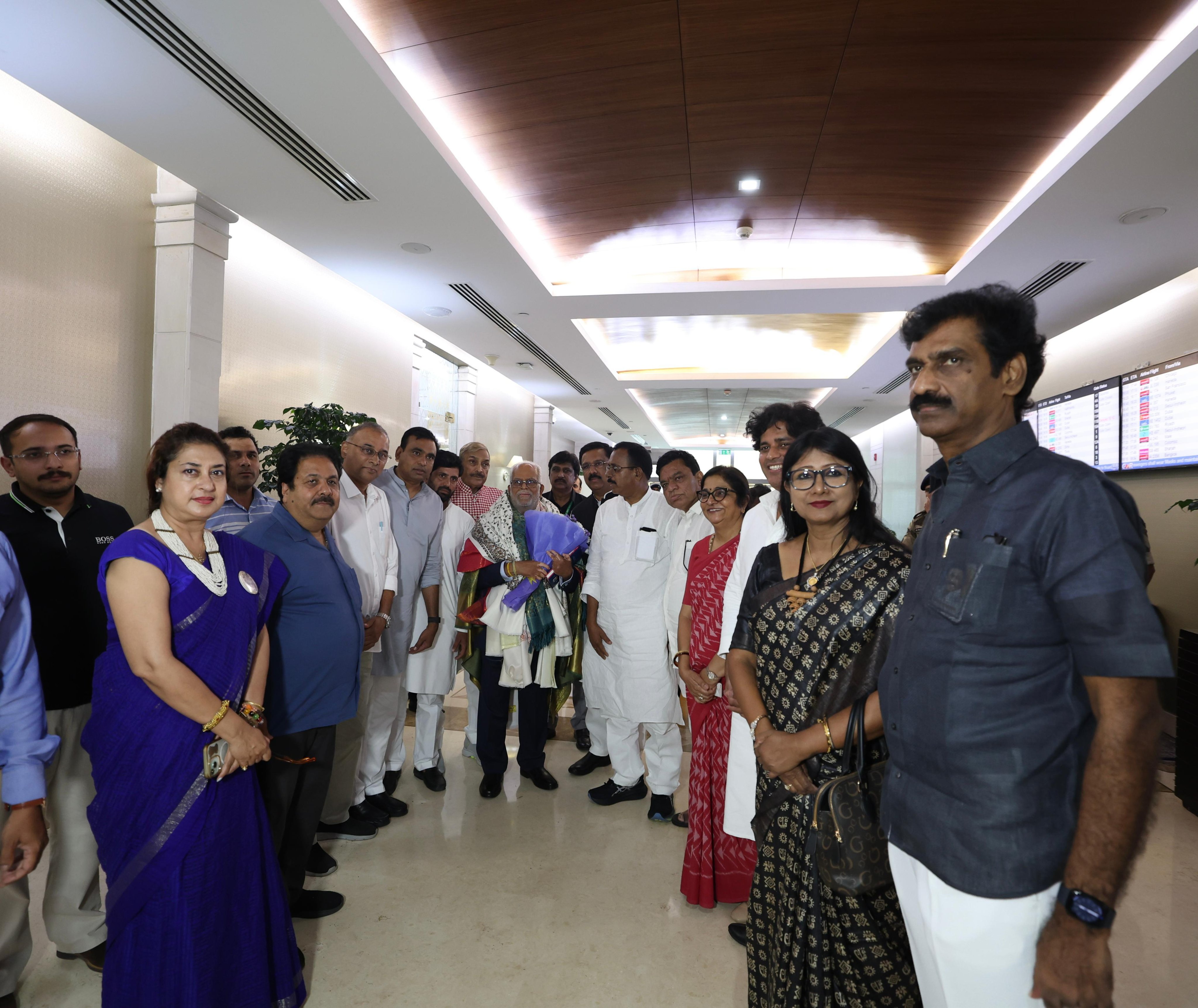 B Sudershan Reddy Education Qualification, B Sudershan Reddy LLB