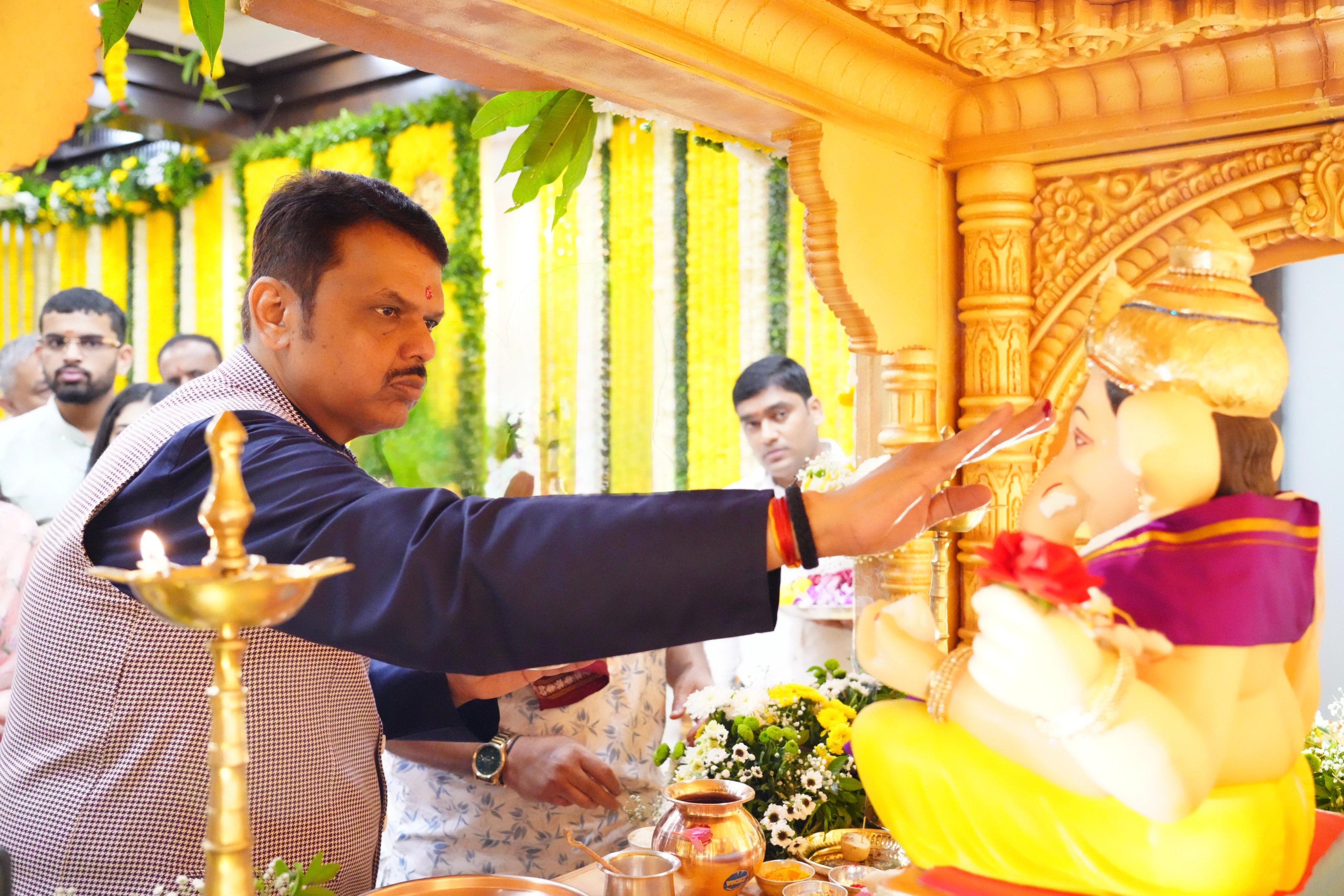 Politicians Ganesh Chaturthi celebrations 2025