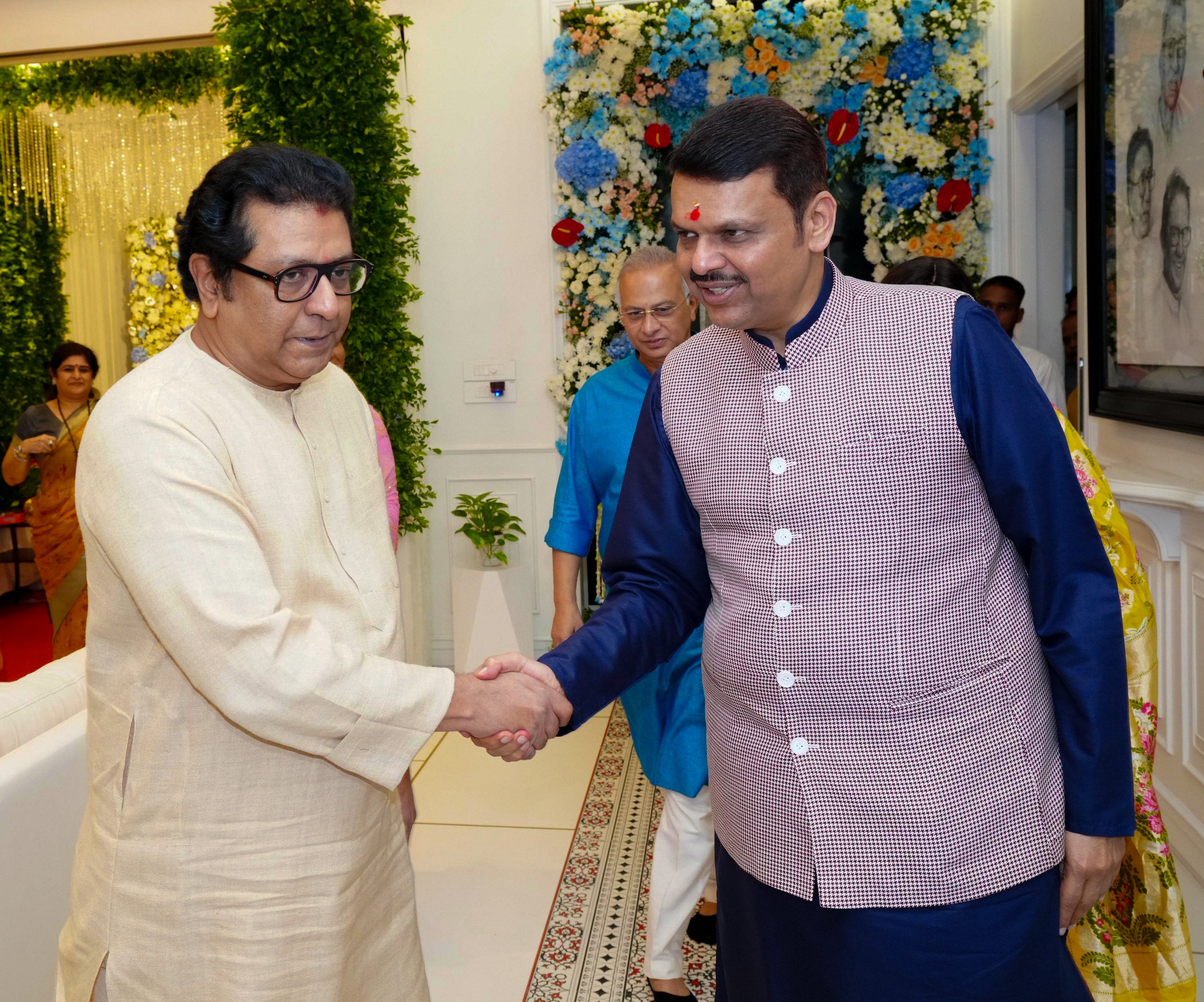 Politicians Ganesh Chaturthi celebrations 2025