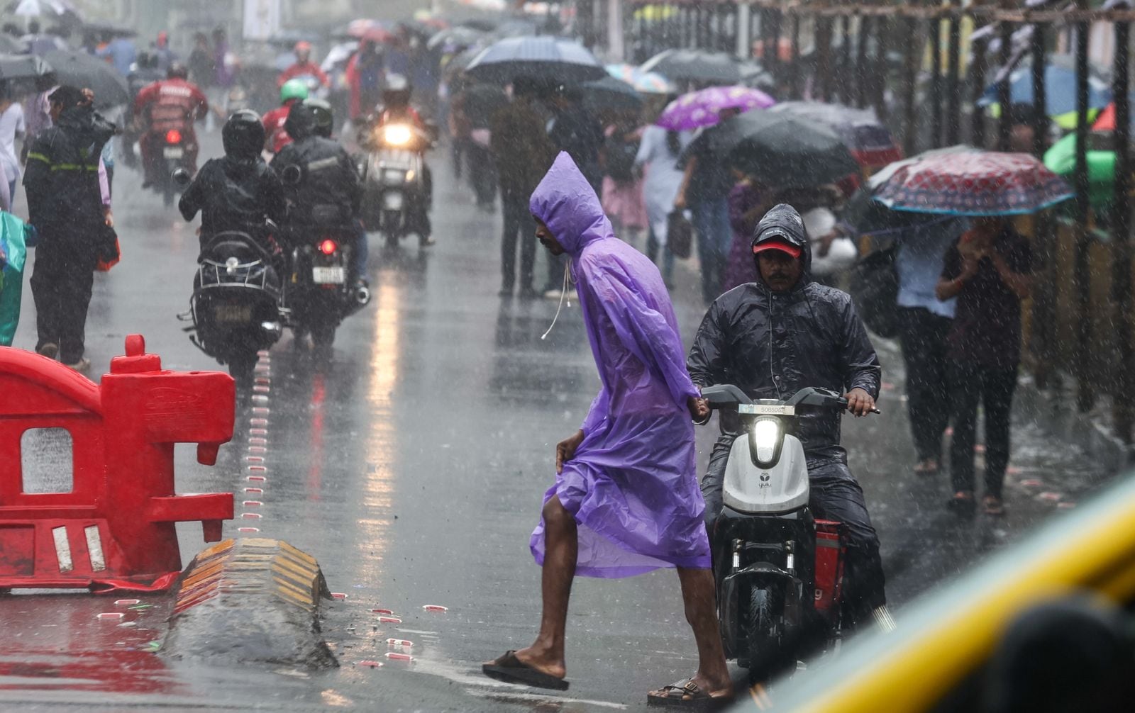 Heavy rain lashes Mumbai on Sunday as the IMD issues an orange alert for the city