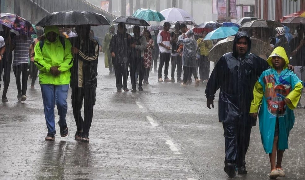Heavy rain lashes Mumbai on Sunday as the IMD issues an orange alert for the city