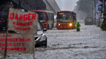 Heavy rains in Mumbai city and suburbs on Tuesday