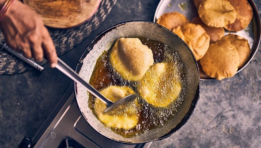 Should Cook Again with Leftover Cooking Oil 