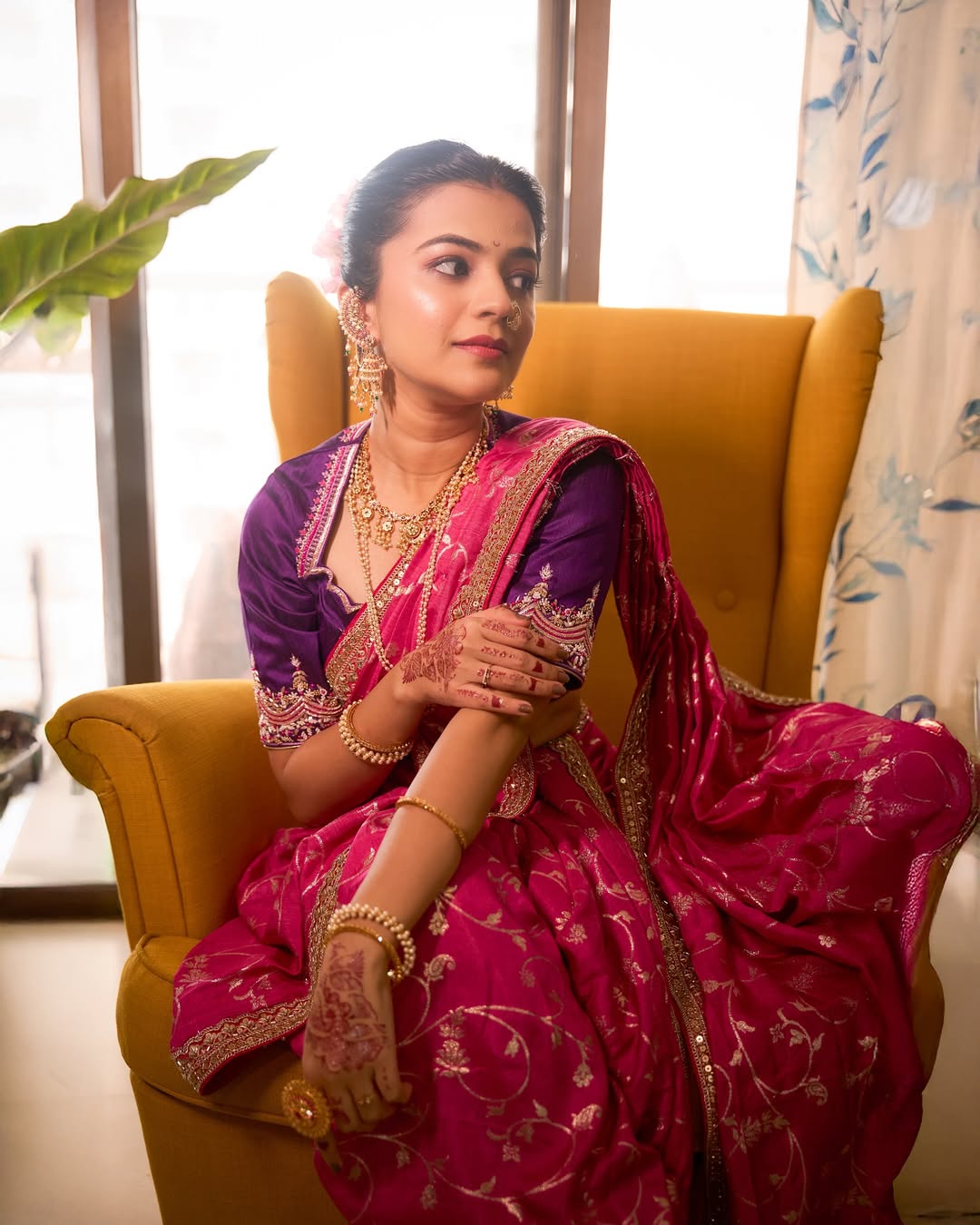 Krutika Deo Mangalagaur 2025 Look