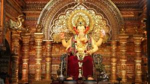 Ganeshotsav 2025: गणपती बाप्पा मोरया… ‘लालबागचा राजा’चा प्रथम दर्शन सोहळा संपन्न; पाहा विलोभनीय रूपाची पहिली झलक