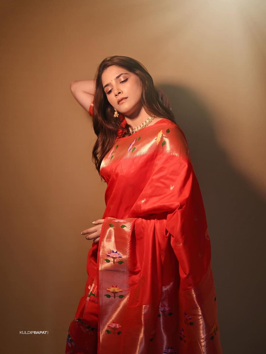 Marathi actress sayali patil saree look
