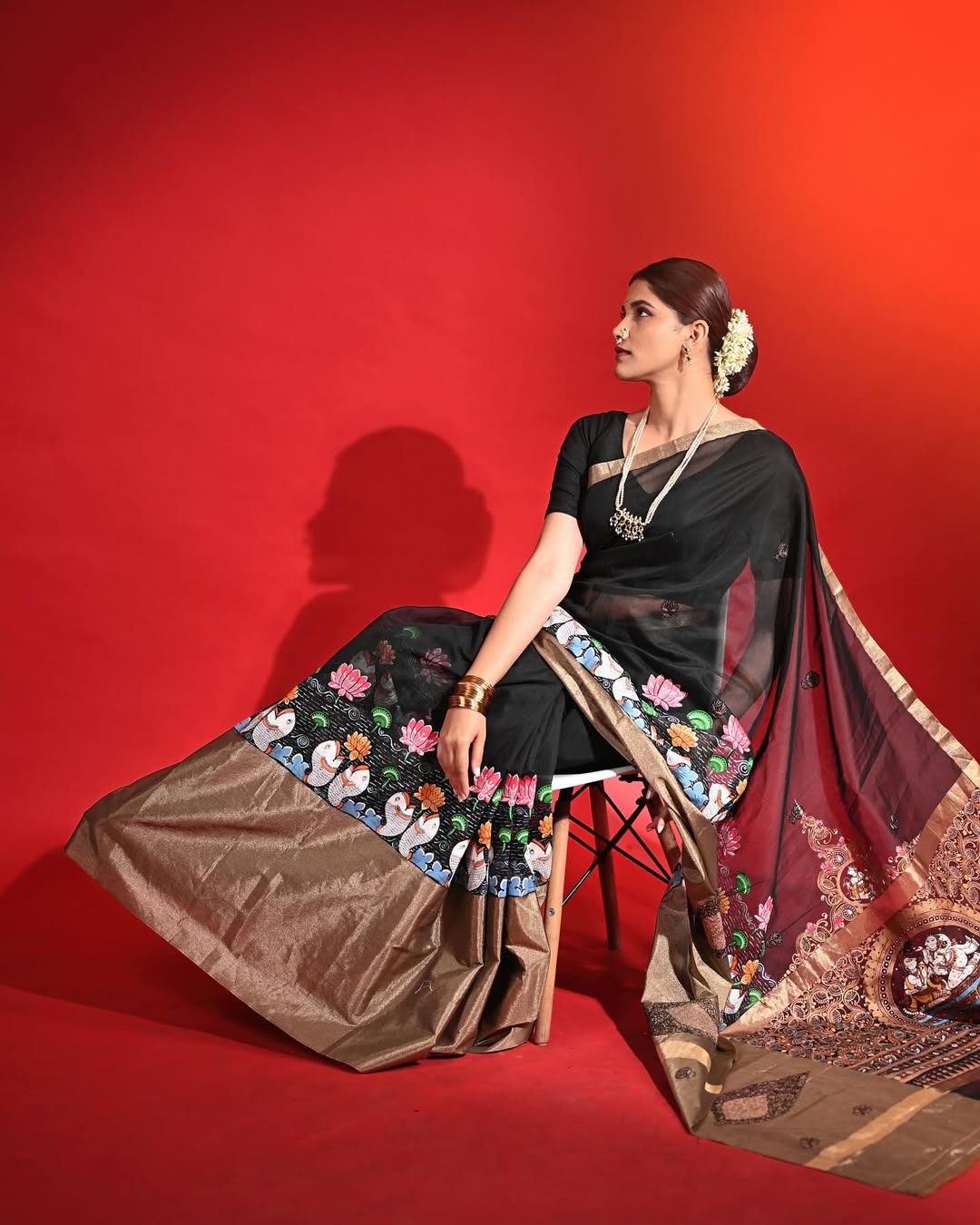 Marathi actress sayali patil saree look