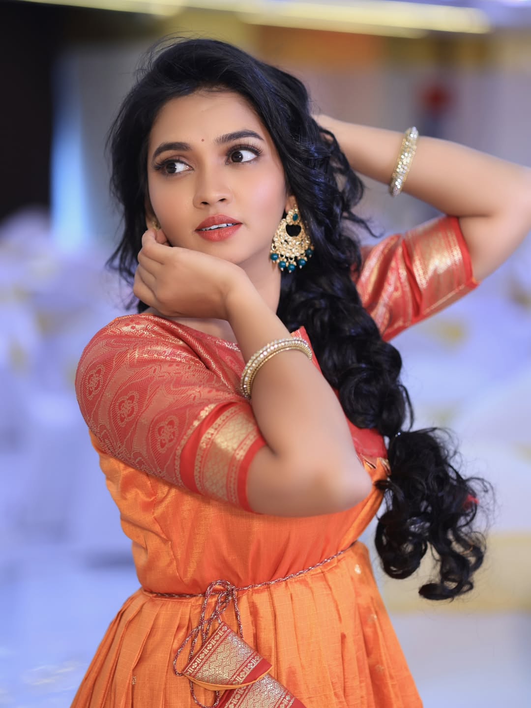 Meera joshi new look in saree dress