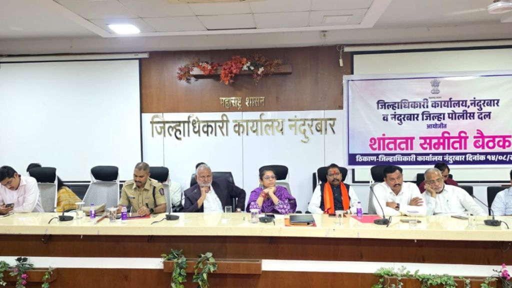 Minister Manik Kokate urges Ganesh mandals to avoid political tableaus in Nandurbar