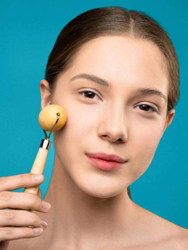 Monsoon Skincare tips in marathi