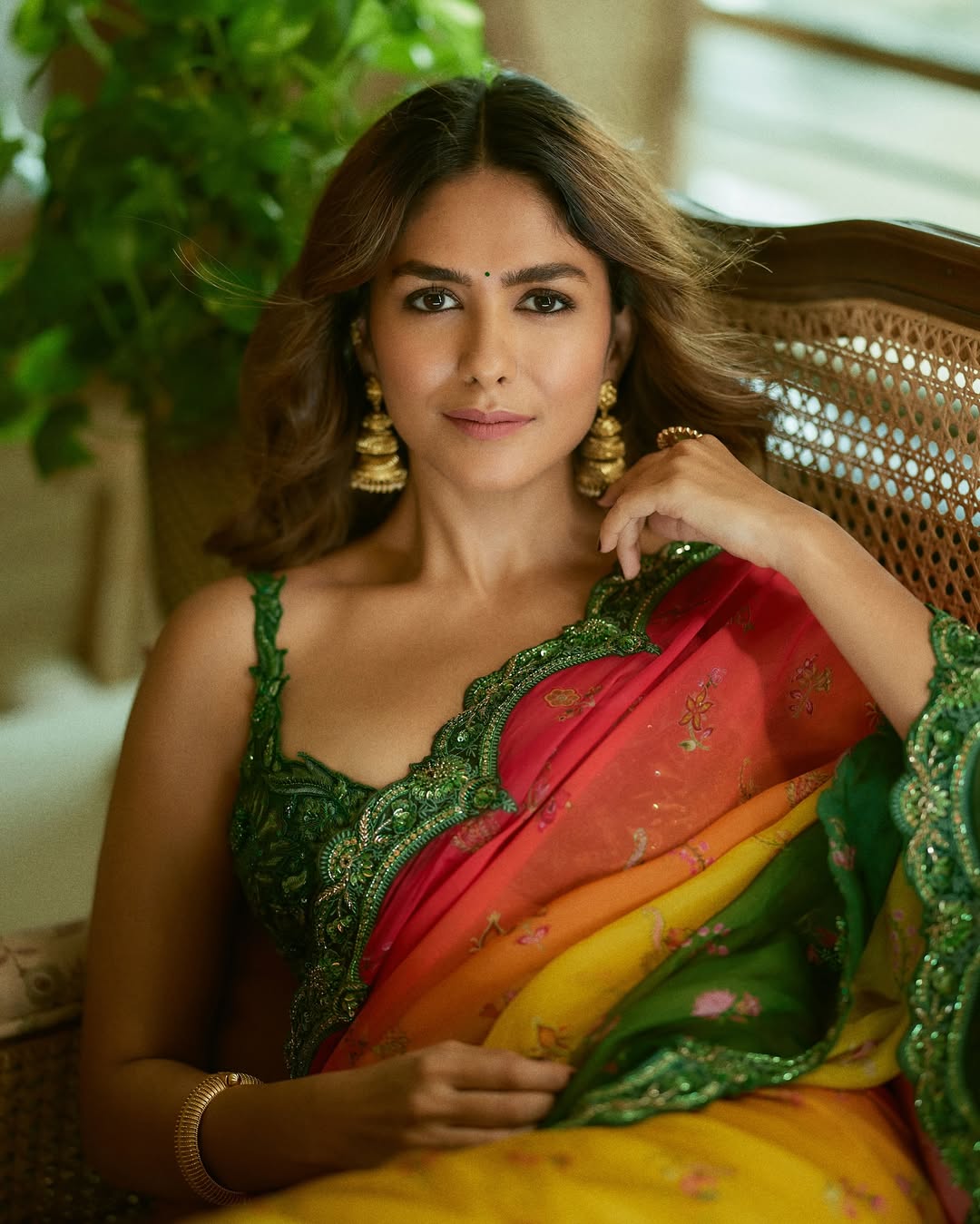 Mrunal thakur ganeshotsav saree look 2025