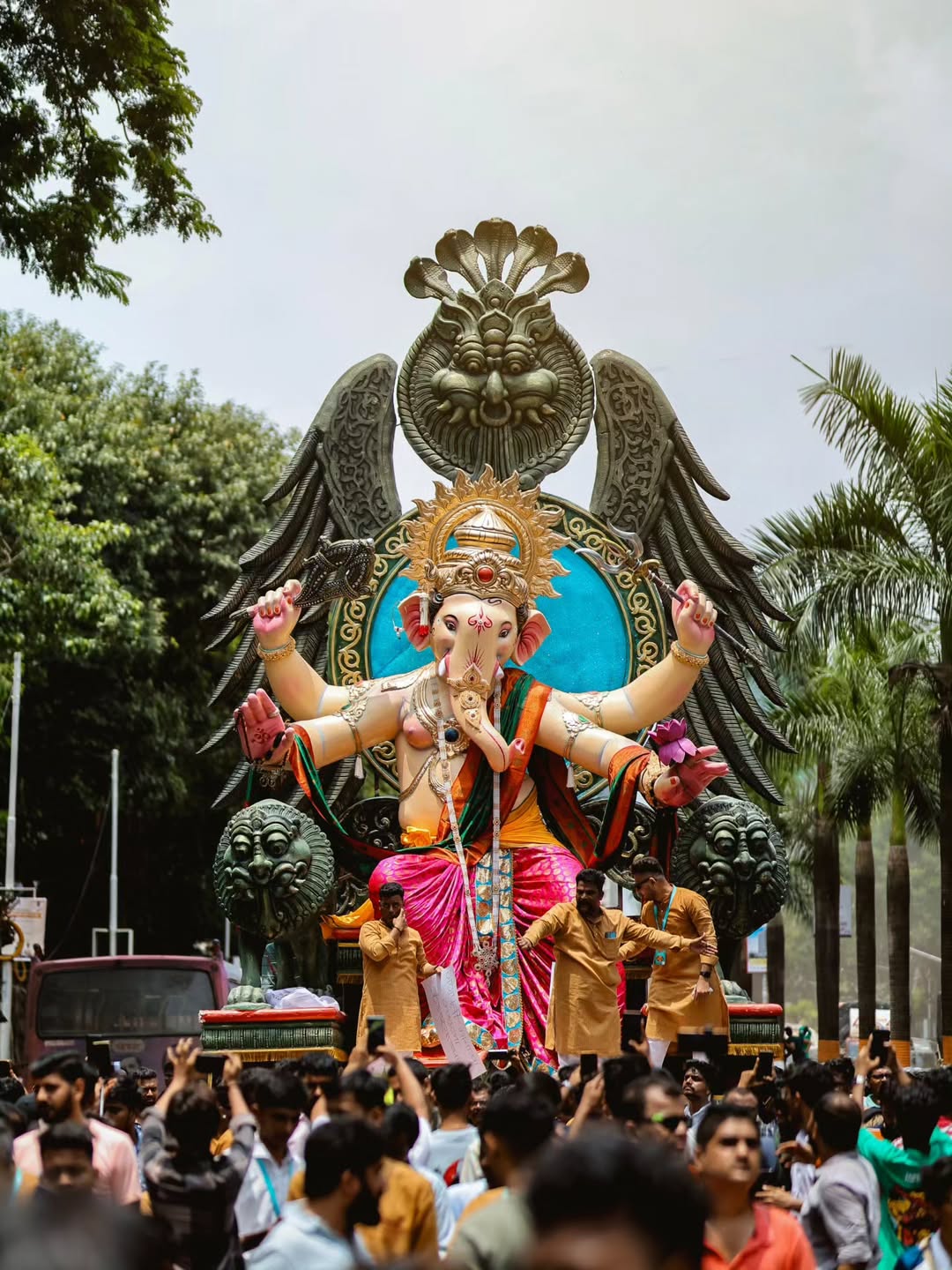 Mumbai Ganpati Bappa Aagman Sohala 2025