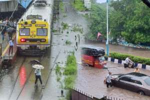 Mumbai Rain Updates Schools Offices Closed