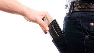 NCP city presidents wallet stolen during Sharad Pawars Mandal Yatra in Nagpur
